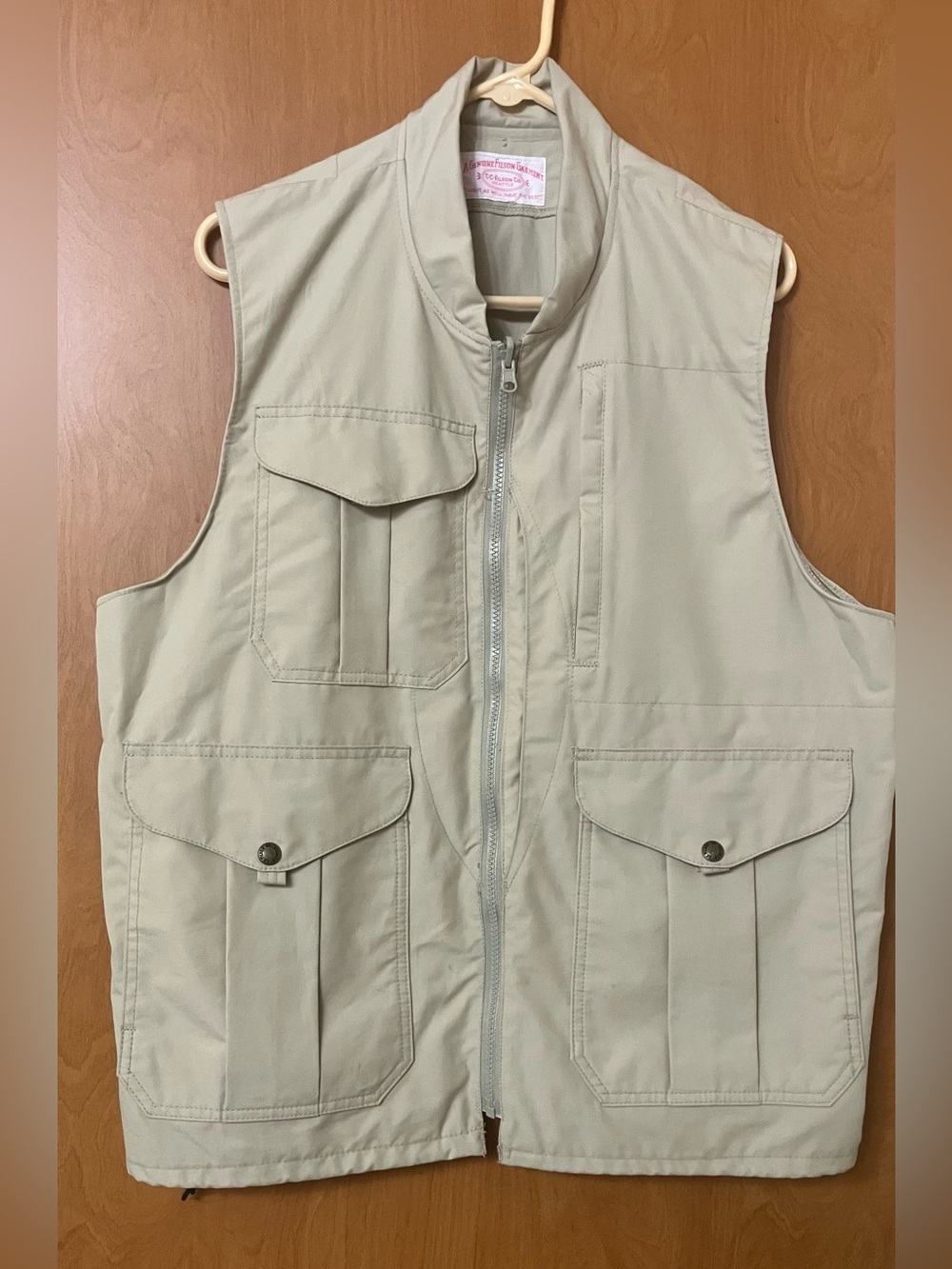 Filson Men's Khaki/Tan Fishing Hunting Vintage Vest Made In The USA Size Large